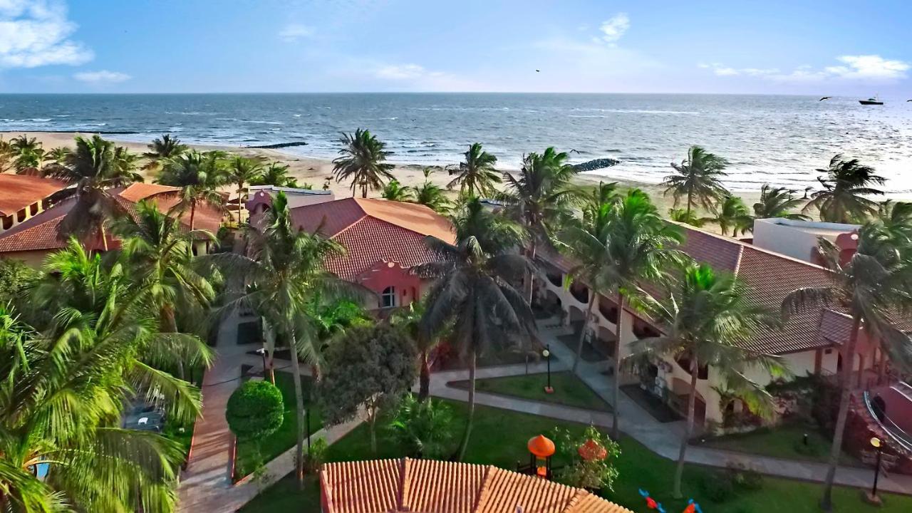 Ocean Bay Hotel & Resort Bakau Dış mekan fotoğraf