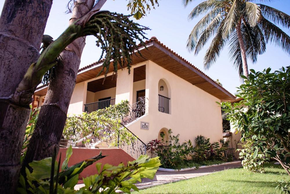 Ocean Bay Hotel & Resort Bakau Dış mekan fotoğraf