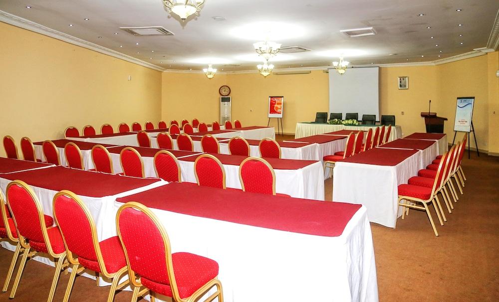 Ocean Bay Hotel & Resort Bakau Dış mekan fotoğraf