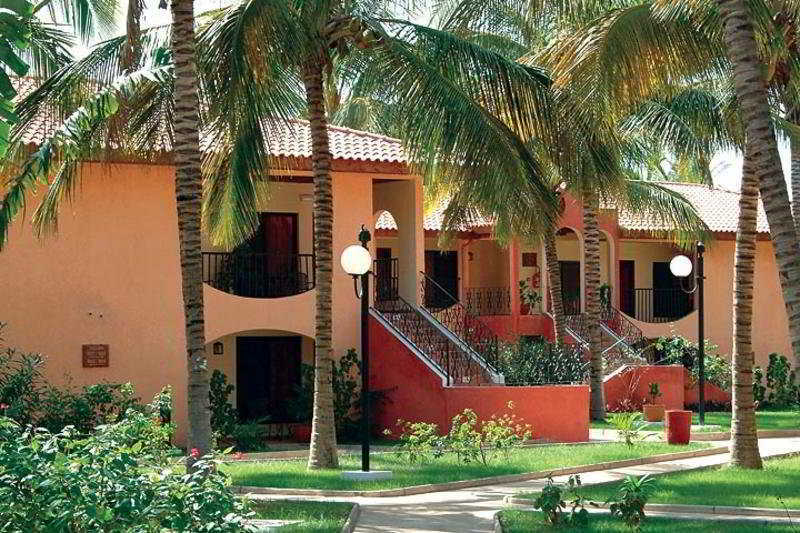 Ocean Bay Hotel & Resort Bakau Dış mekan fotoğraf